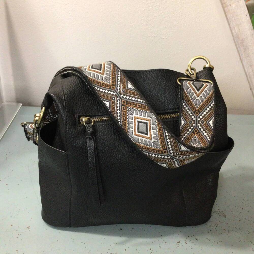 NEW JOY SUSAN women's kayleigh side pocket bag in black/neutral strap